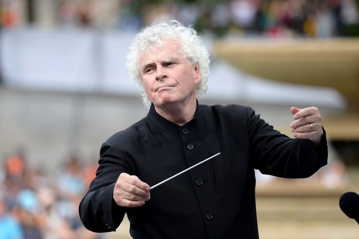 Sir Simon Rattle And The Berliner Philharmoniker